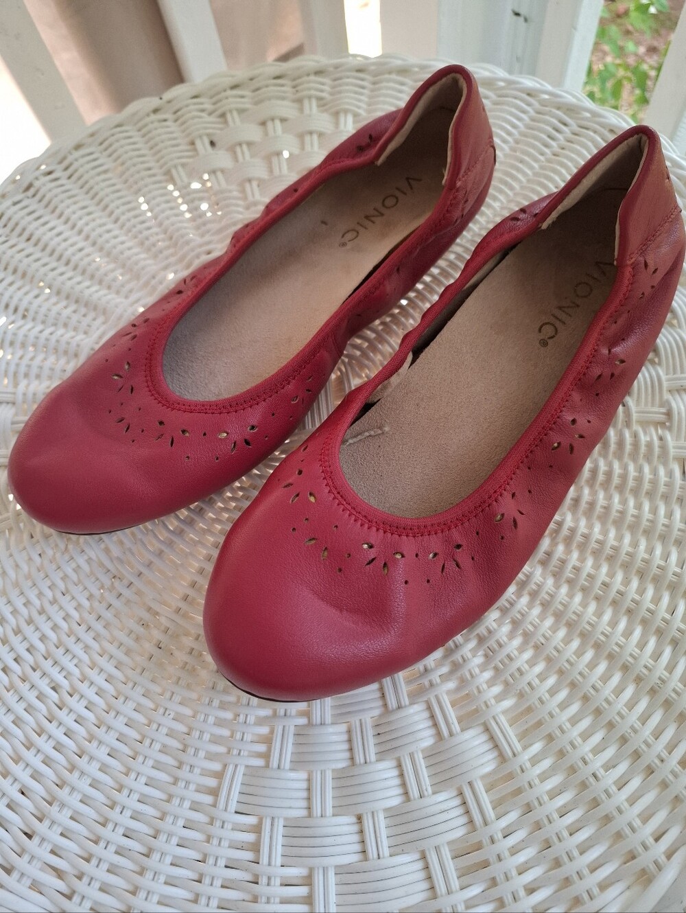Vionic Womens Geneva Ballet Flats Shoes Red Leather 8 W